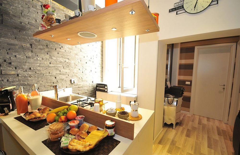 Living Alojamento de Acomodação e Pequeno-almoço Roma